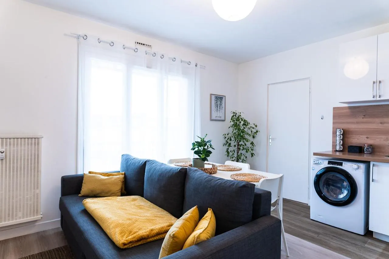 Appartement Le Coquet - Balcon - Proche Gare - Parking à Bourg-en-Bresse France