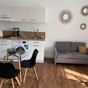 Le Manoir 3 T2 1er étage Appartement Hennebont